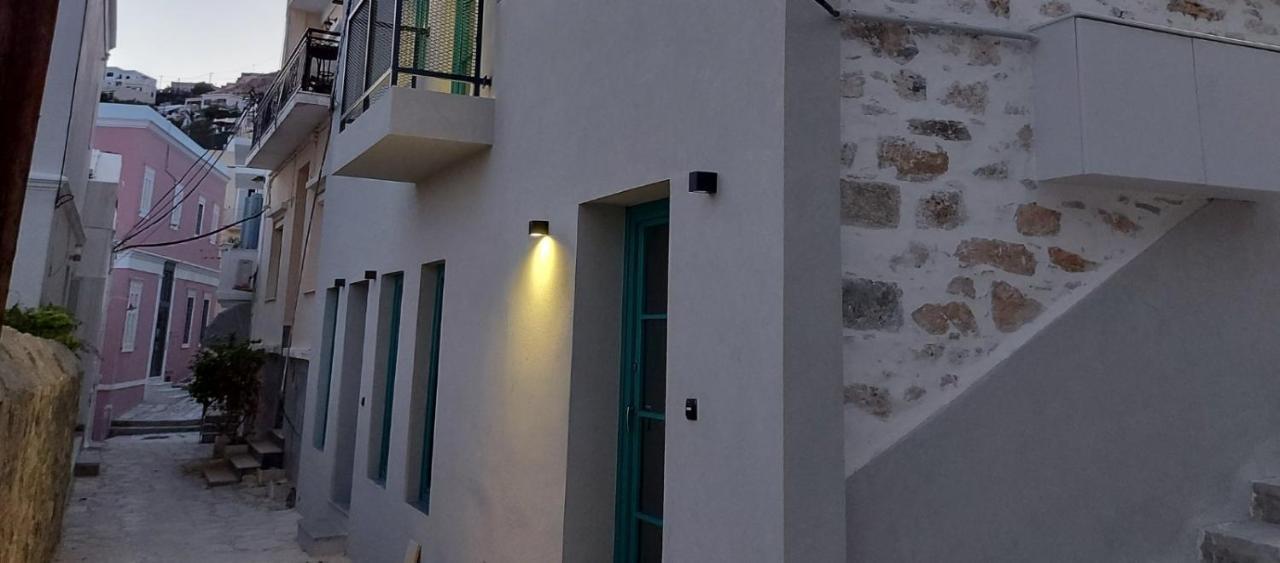 Ferienwohnung Ermoupolis Hidden Gems Exterior foto