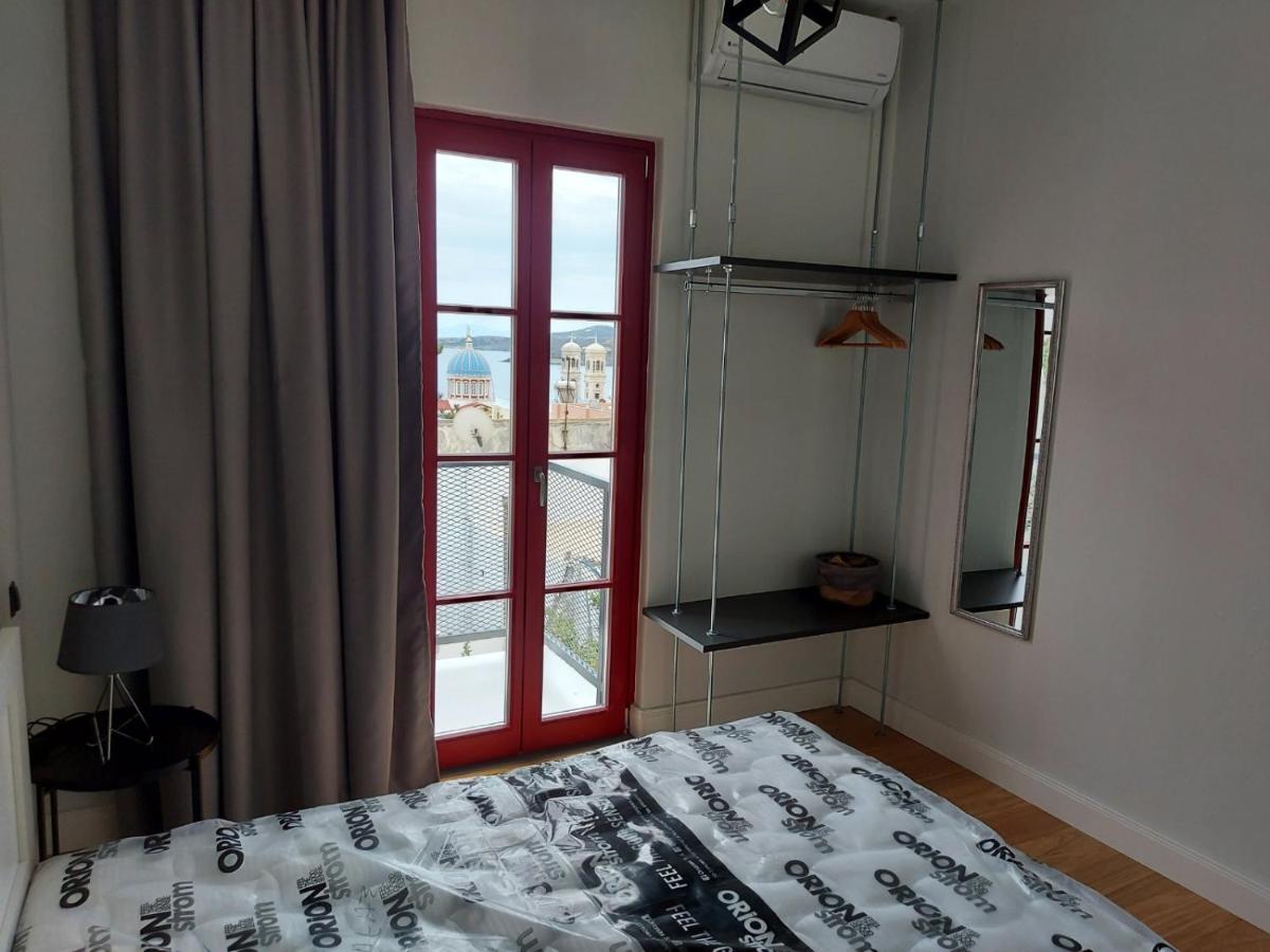 Ferienwohnung Ermoupolis Hidden Gems Exterior foto