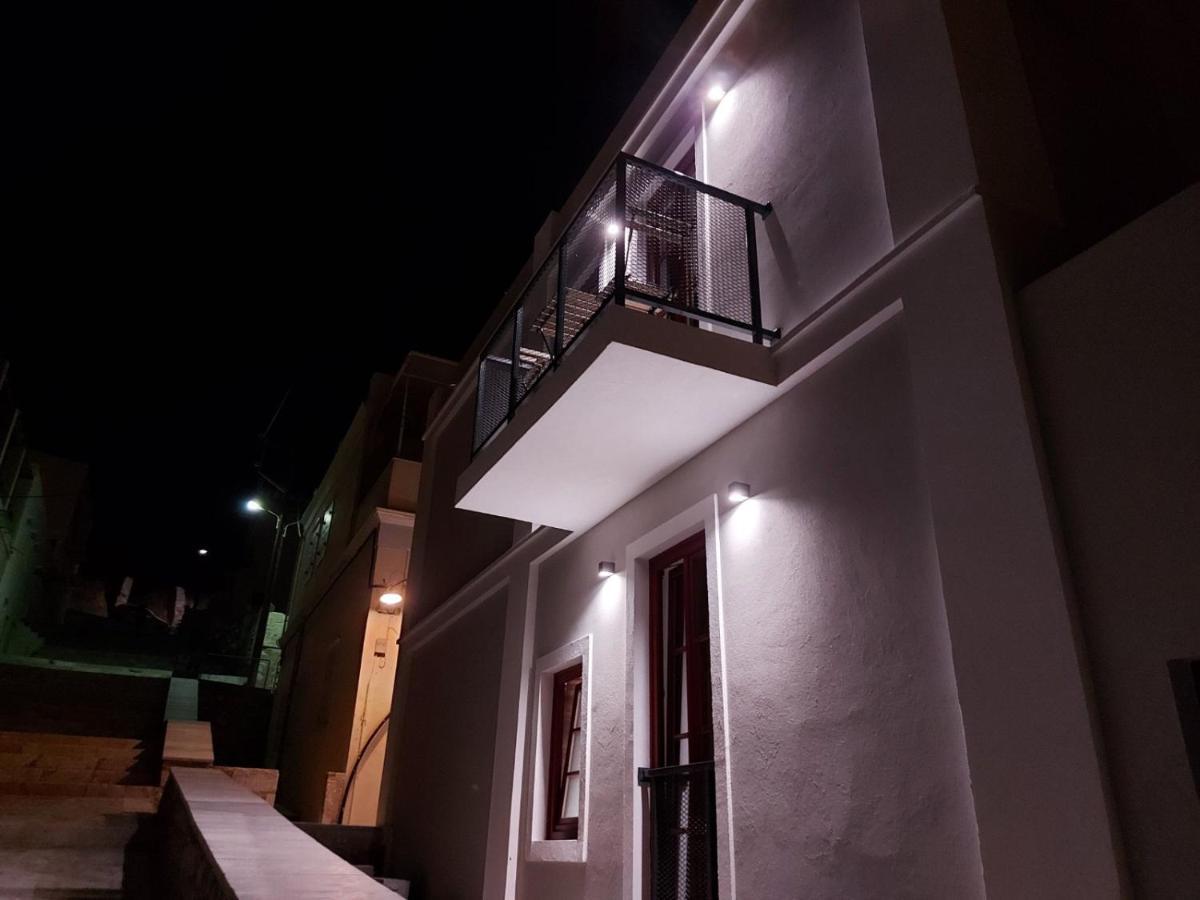 Ferienwohnung Ermoupolis Hidden Gems Exterior foto